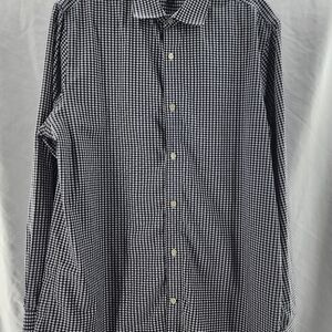 Banana Republic Blue and White Casual Button Down Shirt